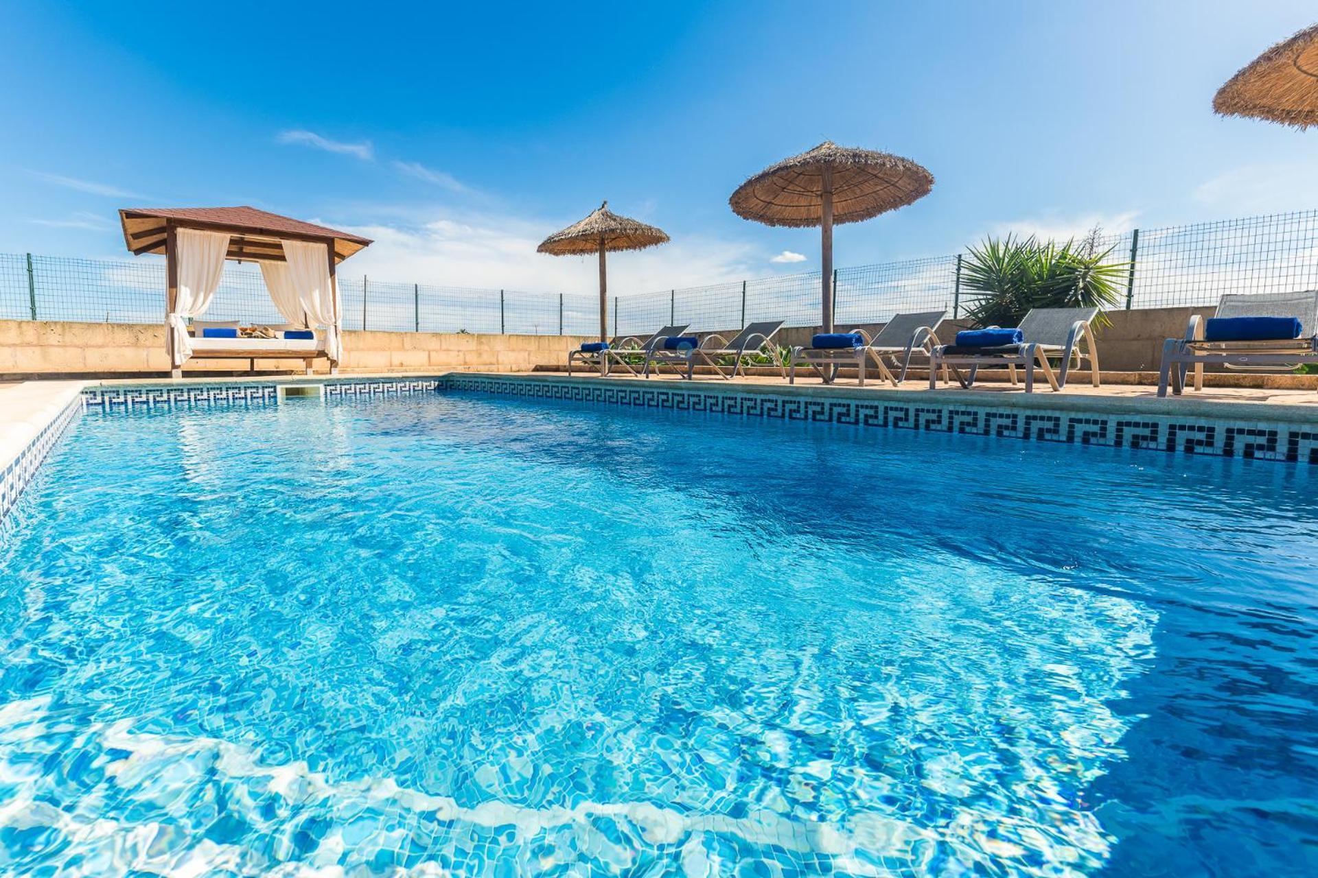 Son Sea Villa Кампос Екстериор снимка